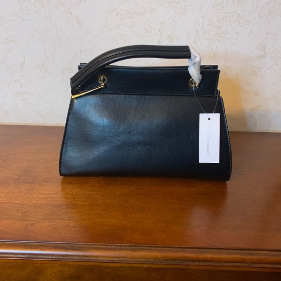 NY&C Black Handbag With Gold-Toned Hardware and Flowers Accent - Picture 3 of 12